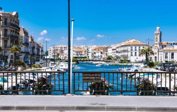 Sur Les Quais, Sete Centre-Ville Exterior photo